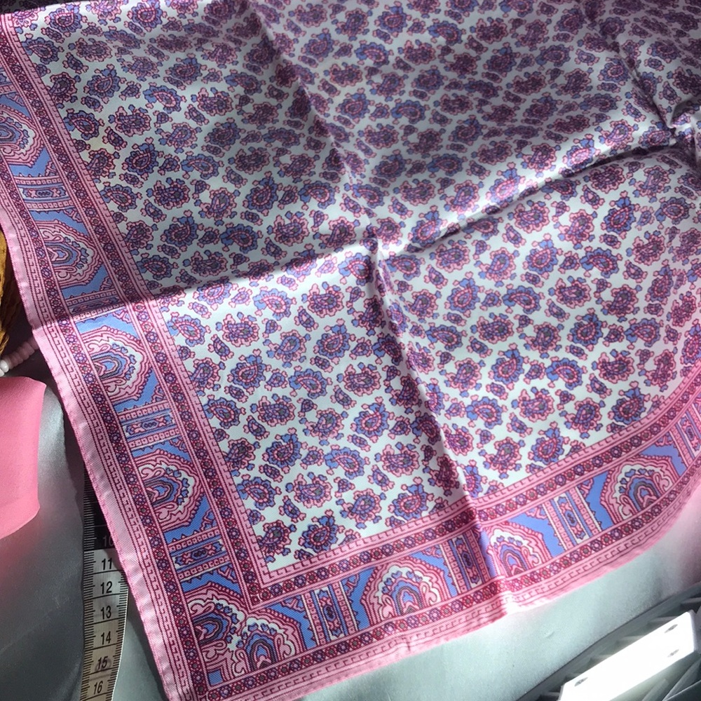 Scarf 27x27” pink and blue paisley